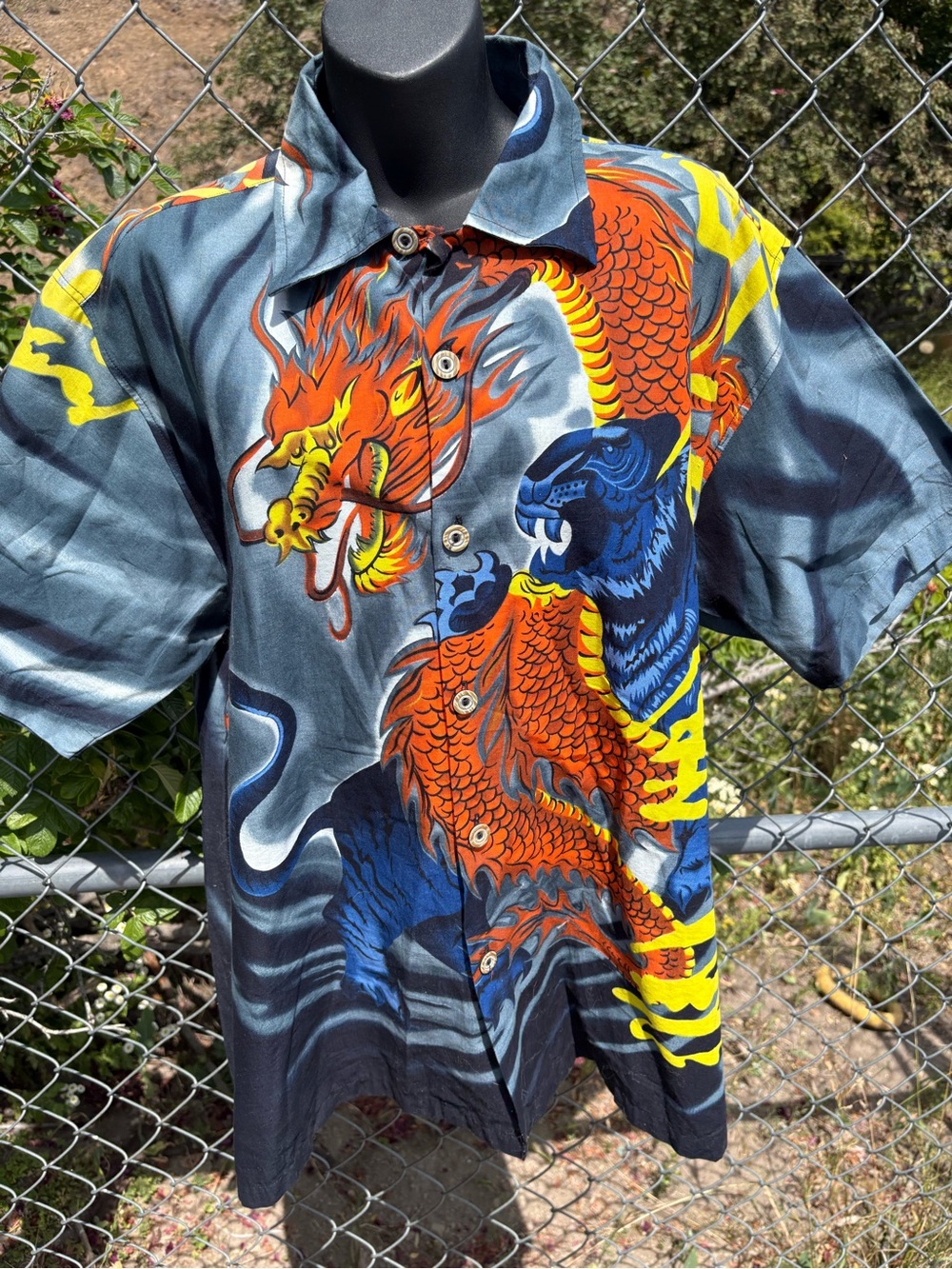 Men’s Graphic Dragon Joker Button Down Shirt